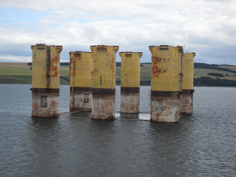 Bohrinsel bei Invergordon