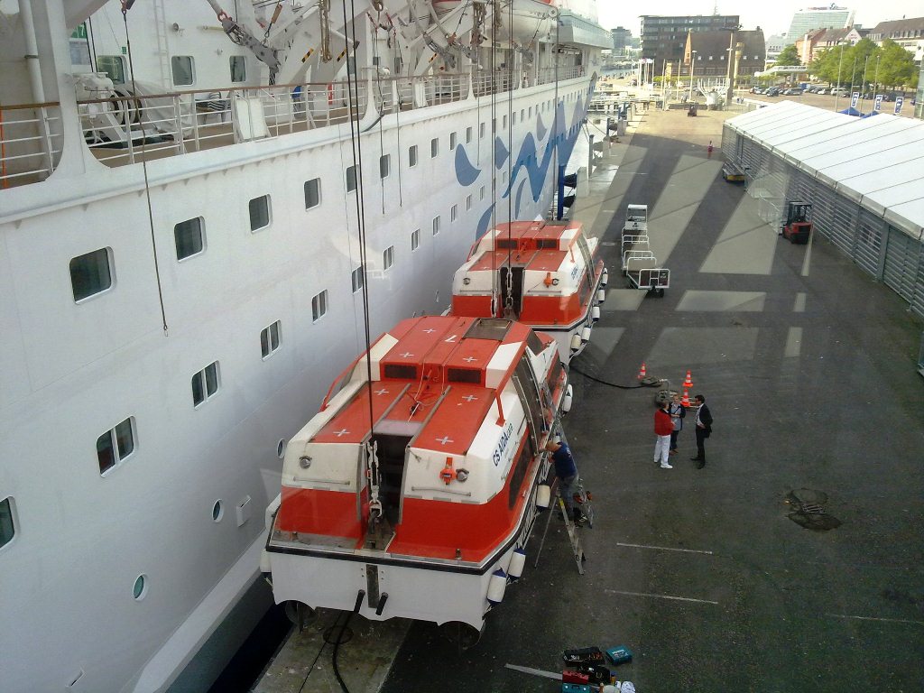 Wartung der Rettungsboote