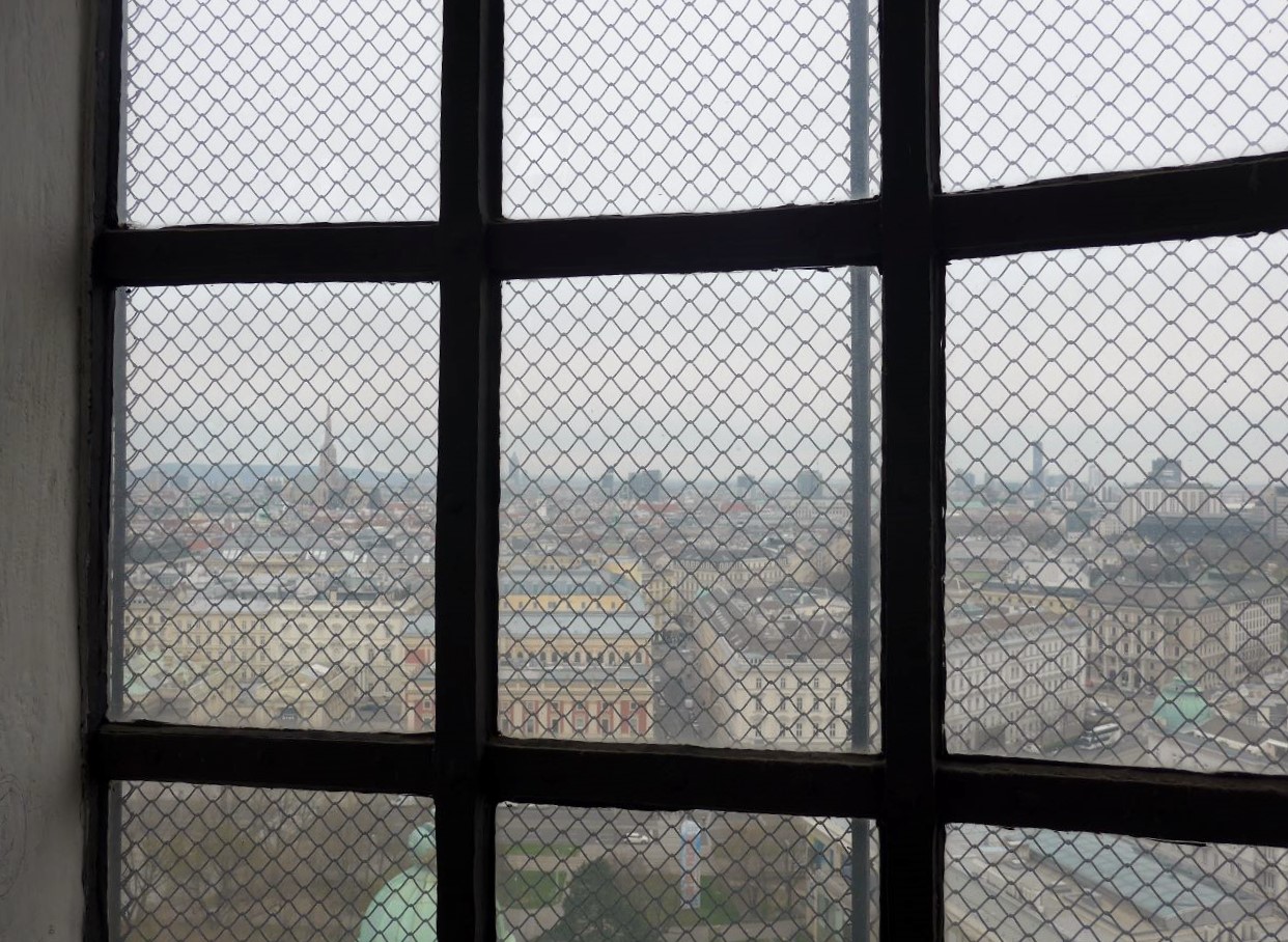 Blick von der Kuppel der Karlskirche über Wien